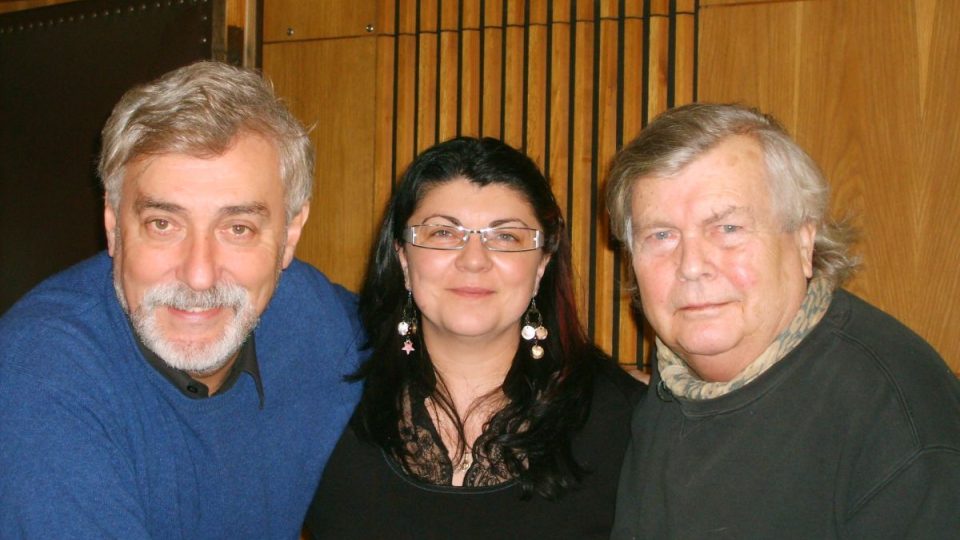 Moderátor Jan Rosák, dramaturgyně Jana Chládková a textař Pavel Vrba