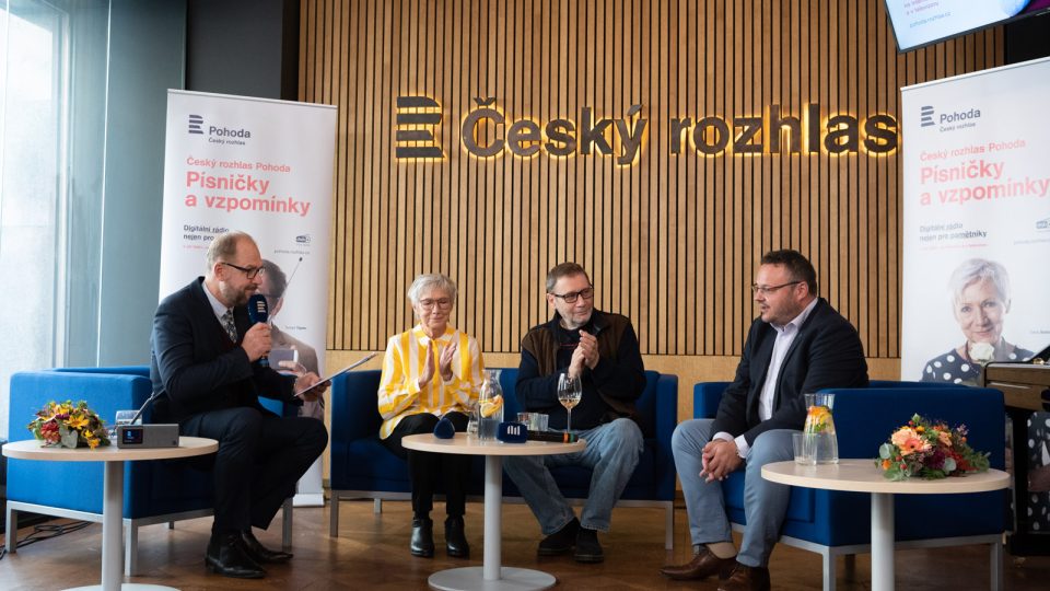 Václav Žmolík, tváře a hlasy Pohody Dana Syslová a Tomáš Töpfer s generálním ředitelem Reném Zavoralem