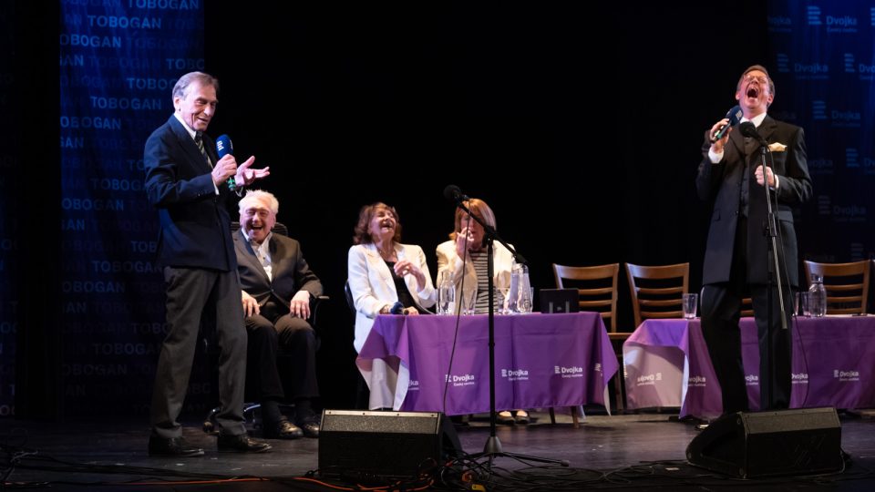 František Němec, Josef Zíma, Yvetta Simonová, Pavlína Filipovská a Aleš Cibulka